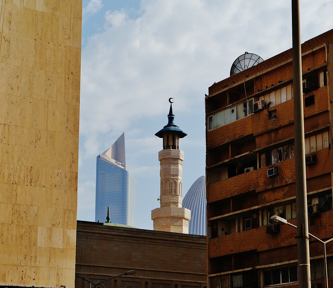 من بيان إلى حولي: المسافة والمدة